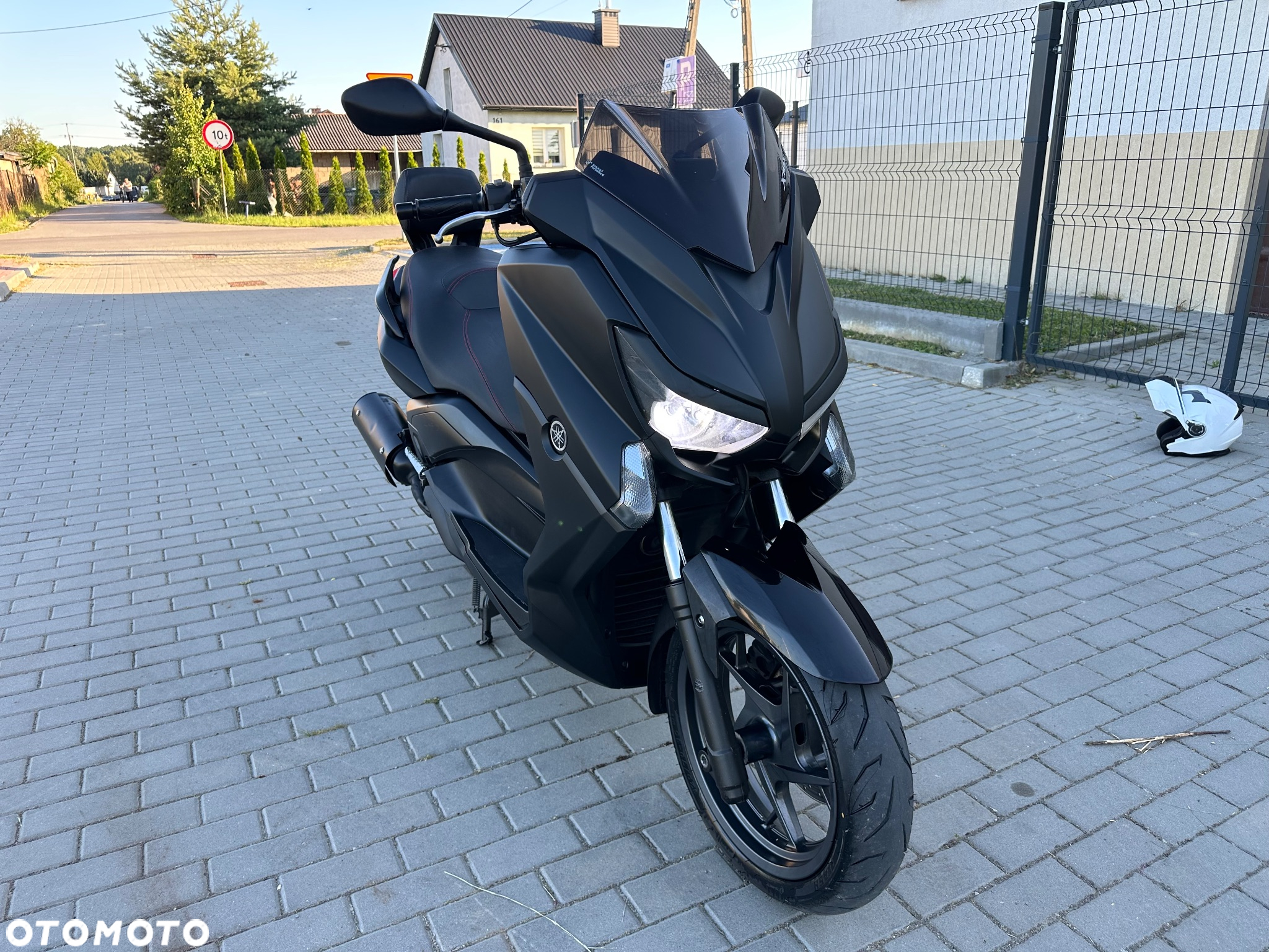 Yamaha X-max - 5