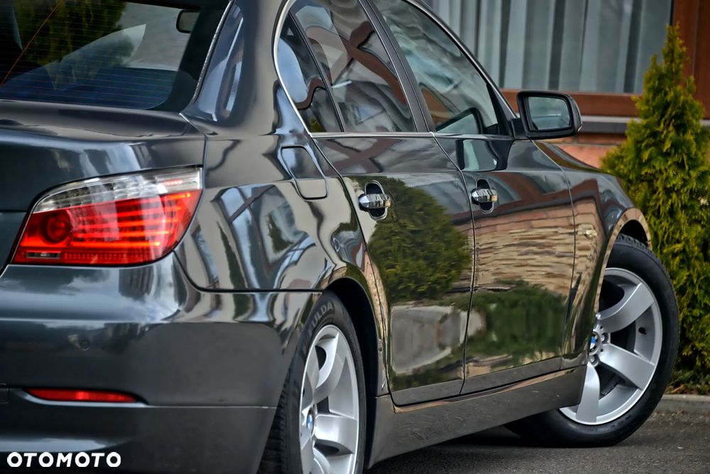 BMW Seria 5 530d Edition Exclusive - 22