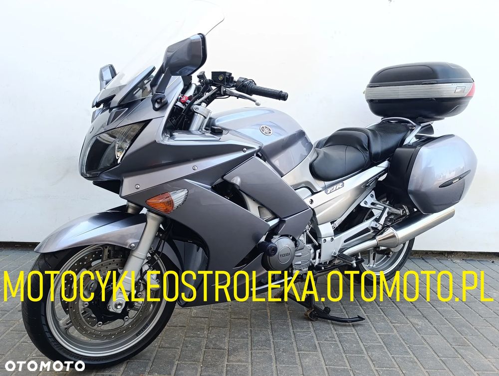 Yamaha FJR - 2