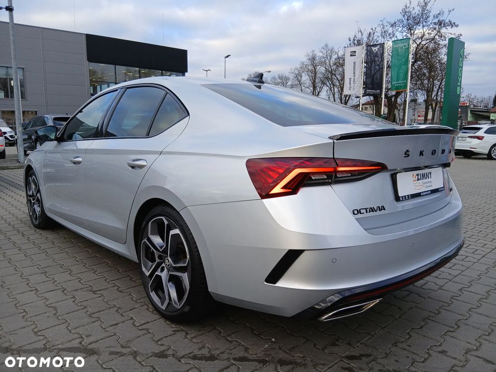 Skoda Octavia 2.0 TDI RS DSG - 6