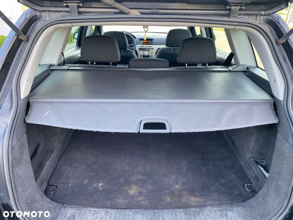 Opel Astra 1.9 CDTI - 12