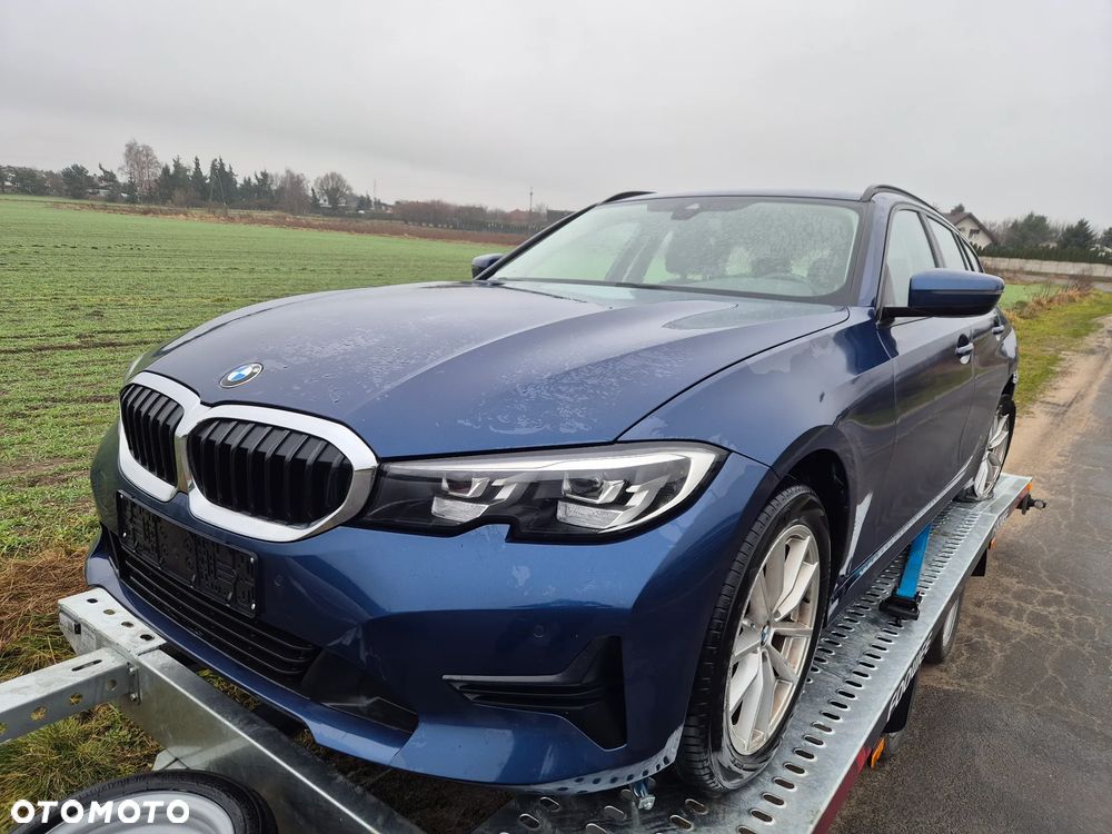 BMW Seria 3 318d Sport Line Shadow - 1