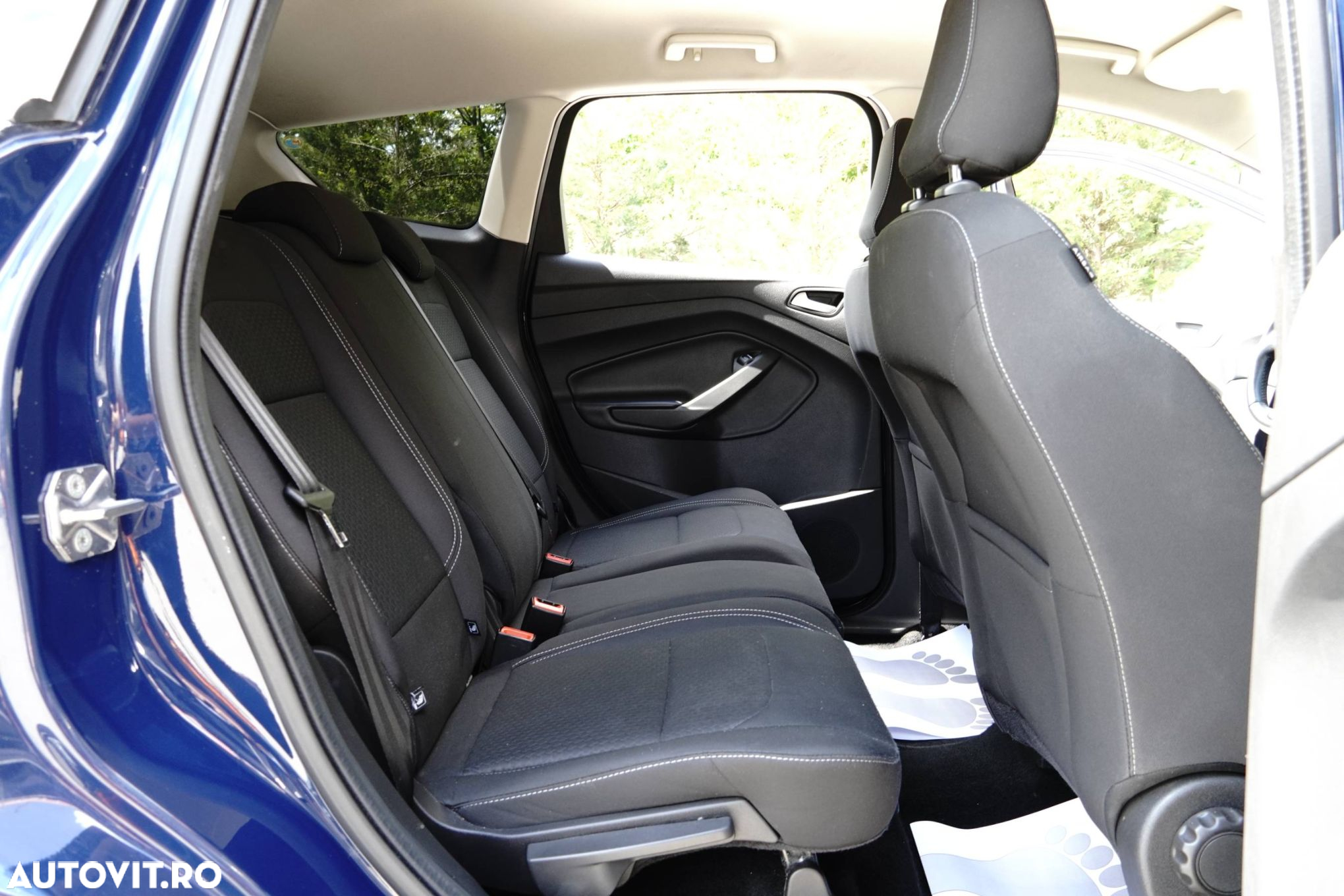 Ford Kuga - 16