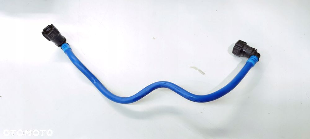 WĄŻ PRZEWÓD PALIWA AUDI A4 B9 A5 8W0201220 - 1