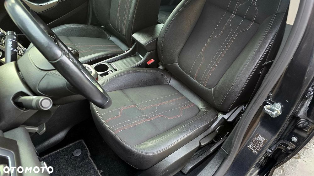 Opel Astra 1.4 Turbo Cosmo - 21