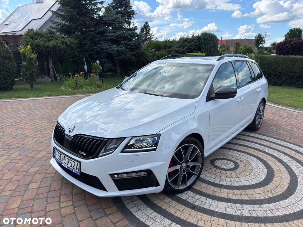 Skoda Octavia 2.0 TDI DSG RS - 2