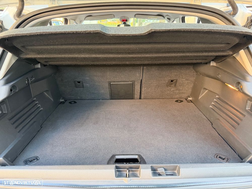 Peugeot 3008 1.6 HDi Style - 23