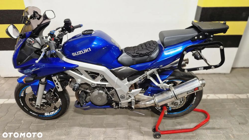 Suzuki SV - 15