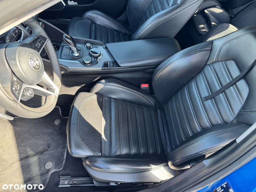 Alfa Romeo Giulia 2.0 Turbo Veloce Q4 - 7