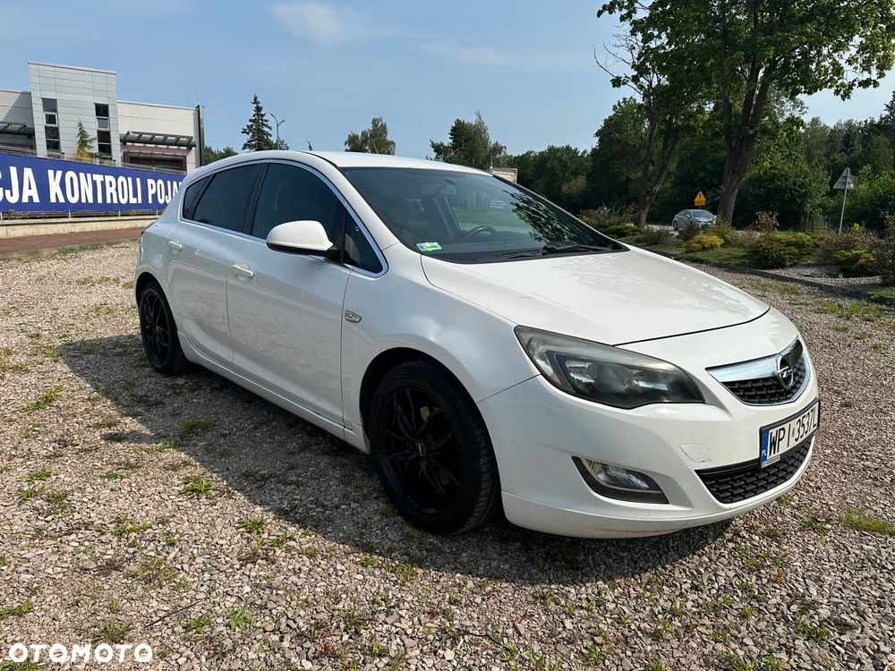 Opel Astra 1.6 T Sport - 1