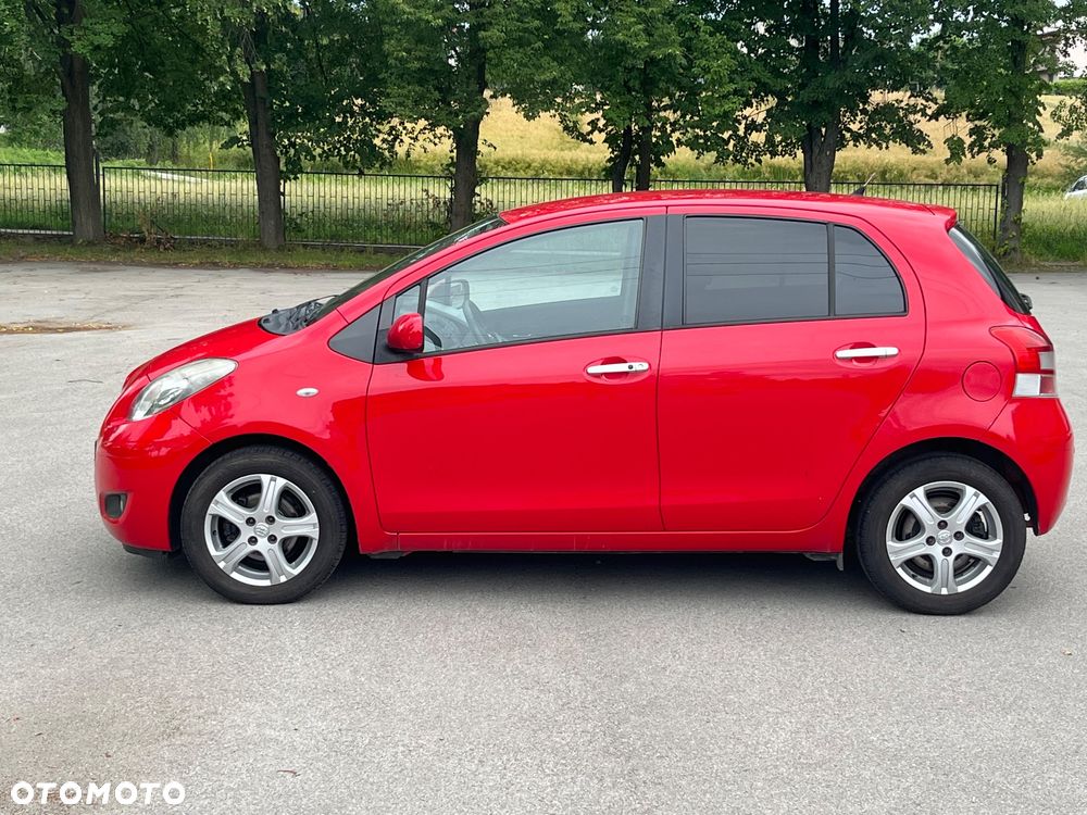 Toyota Yaris - 5
