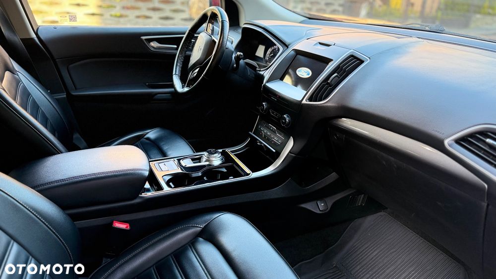 Ford Edge - 33