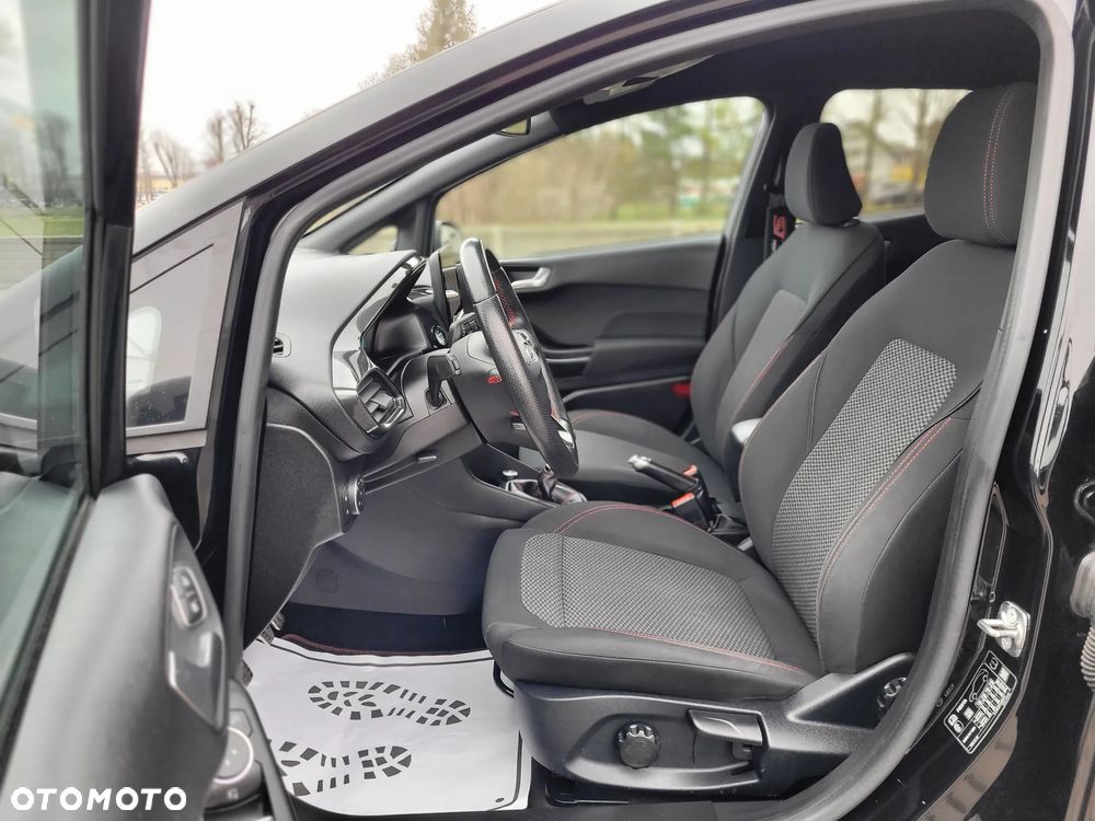 Ford Fiesta 1.0 EcoBoost S&S ST-LINE - 13