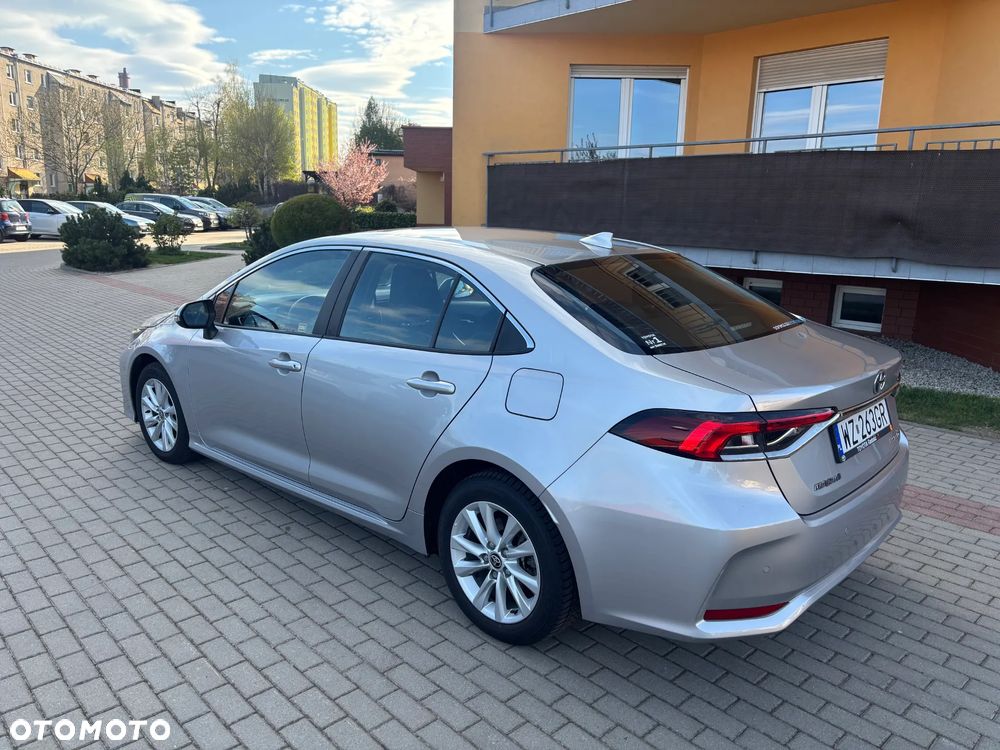Toyota Corolla 1.8 Hybrid Style - 13