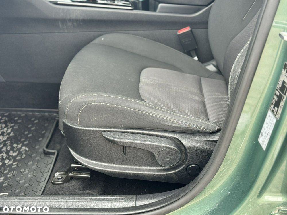 Kia Sportage 1.6 T-GDI HEV Business Line 4WD - 22