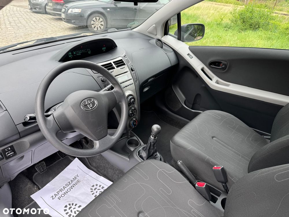 Toyota Yaris 1.33 VVT-i Cool - 11