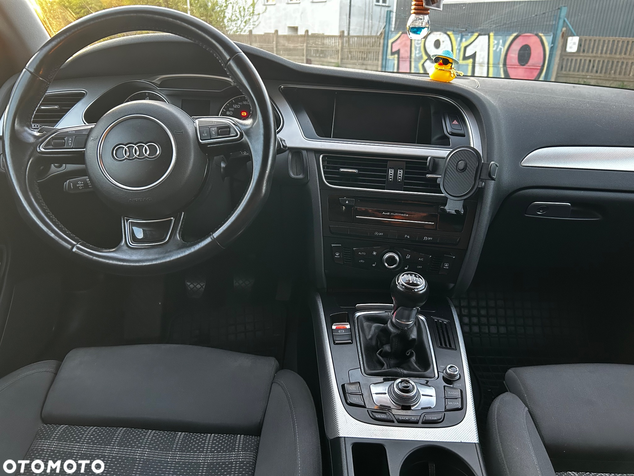 Audi A4 Avant 2.0 TDI - 9