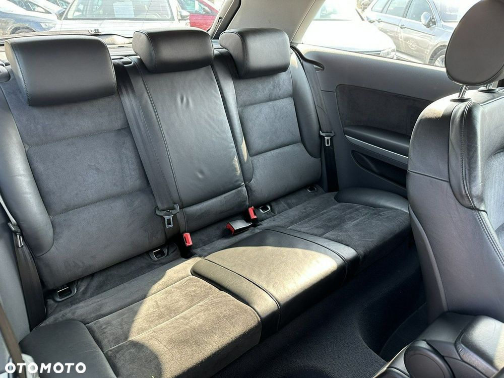 Audi A3 3-drzwiowe 3.2 quattro S tronic Ambition - 23