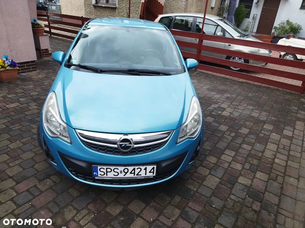 Opel Corsa - 1