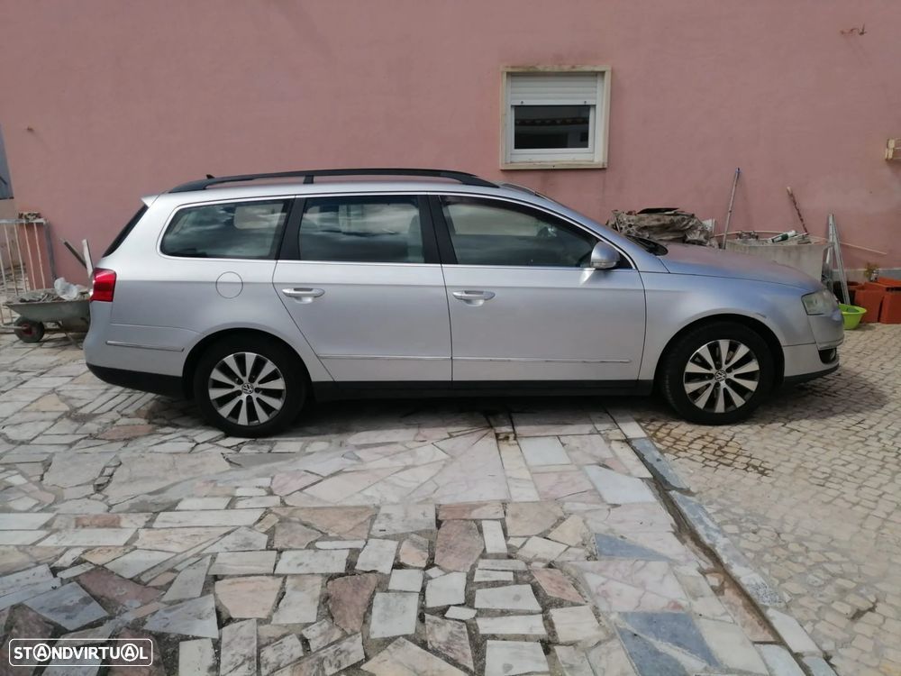 VW Passat Variant 1.6 TDI Confortline BlueMotion - 1