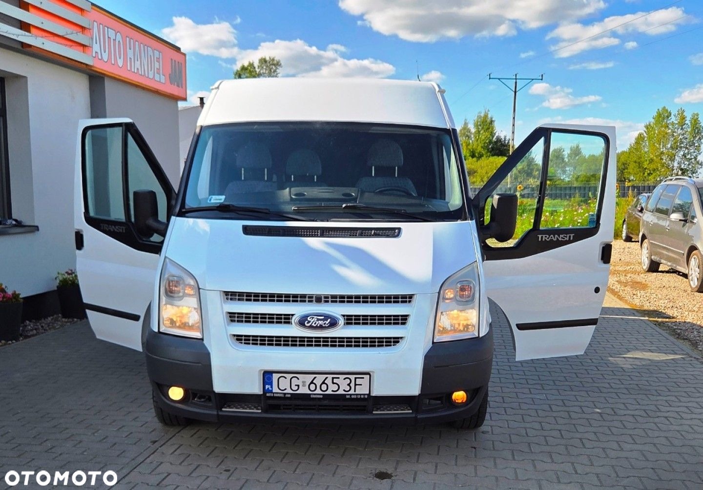 Ford Transit - 30