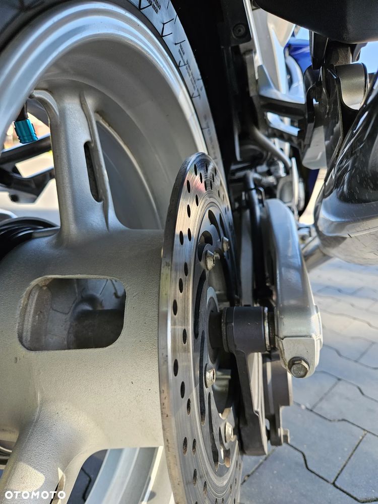 Yamaha FJR - 18