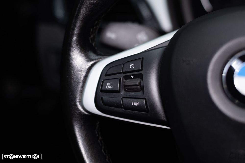 BMW X1 16 d sDrive Line Sport Auto - 39