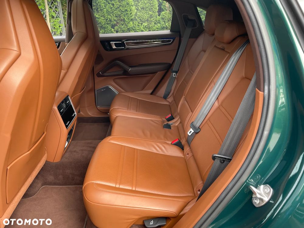 Porsche Cayenne S - 13