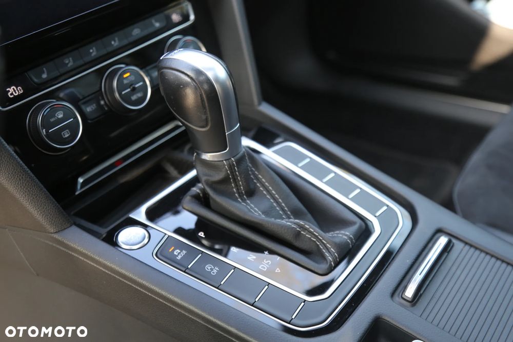 Volkswagen Arteon 2.0 TSI 4Motion R-Line DSG - 14