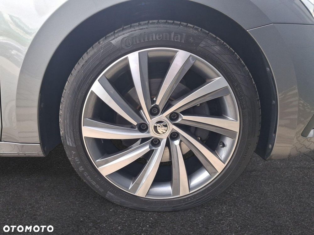 Skoda Octavia 2.0 TDI Style DSG - 26