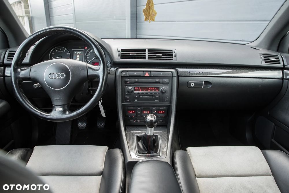 Audi S4 Avant - 27