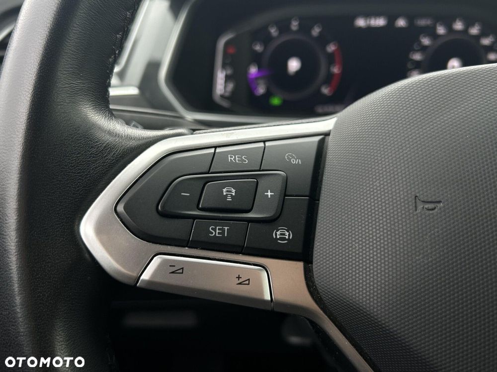 Volkswagen Tiguan 2.0 TSI 4Mot Elegance DSG - 20