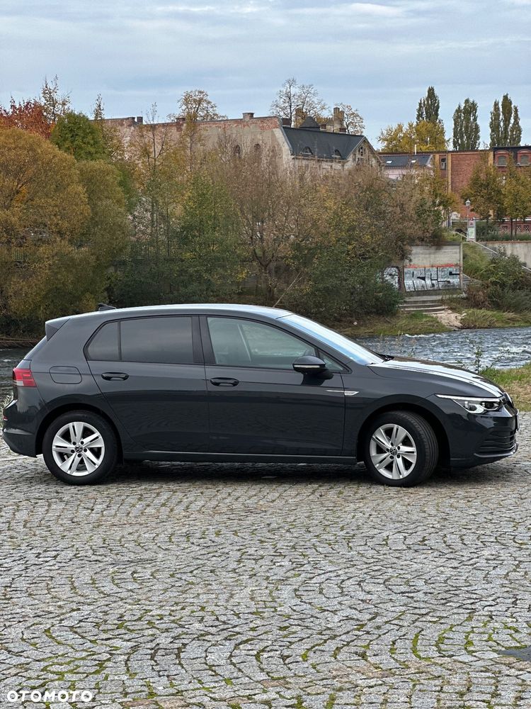 Volkswagen Golf VIII 2.0 TDI - 2