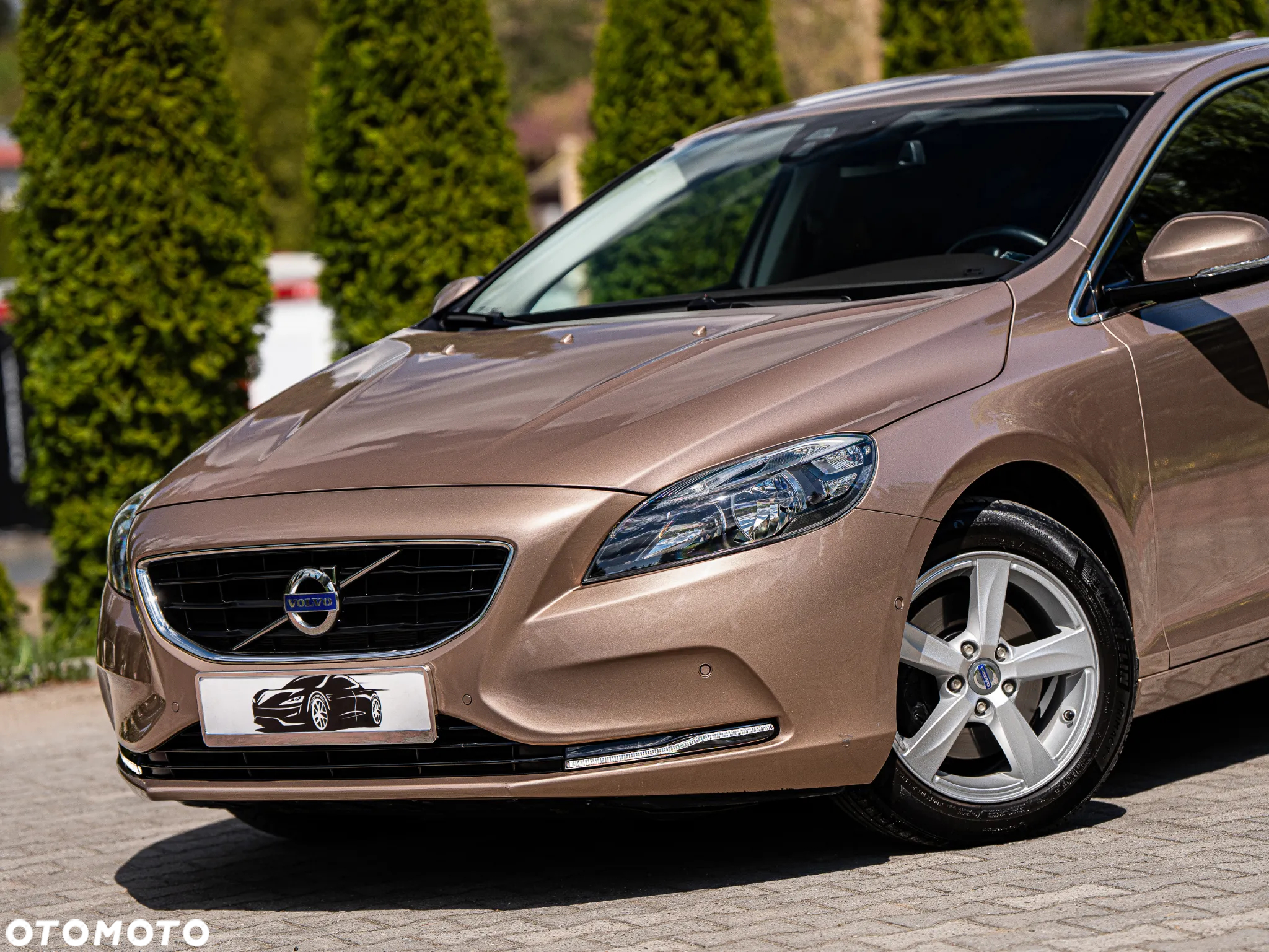 Volvo V40 T3 Momentum - 16