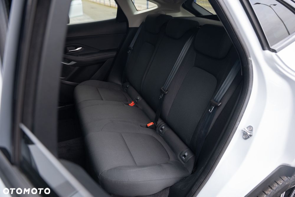 Jaguar E-Pace - 35