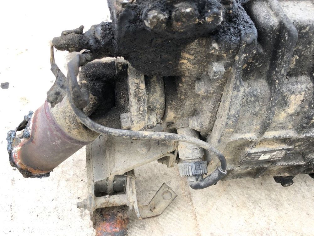 SKRZYNIA BIEGÓW  IVECO DAILY I Platforma / podwozie 1978 - 1999 35-10 (10310311, 10311111, - 6