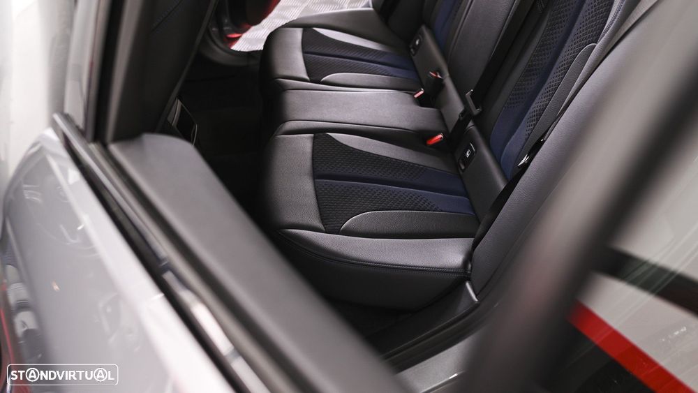 BMW 116 d Pack Desportivo M Auto - 46