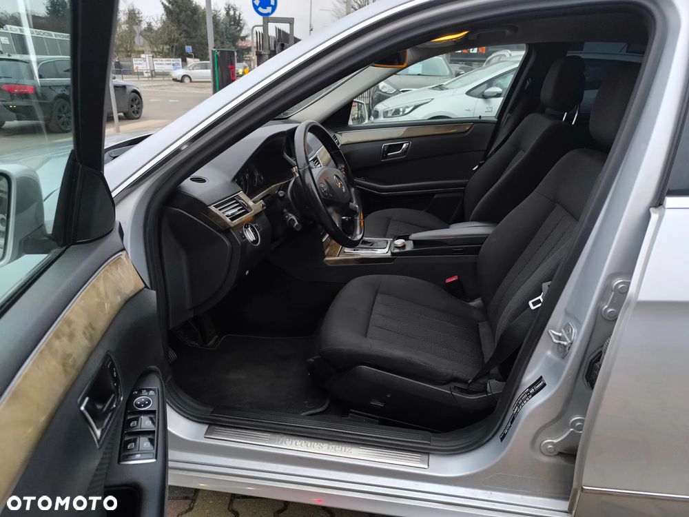 Mercedes-Benz Klasa E 220 CDI Automatik Elegance BusinessEDITION - 10