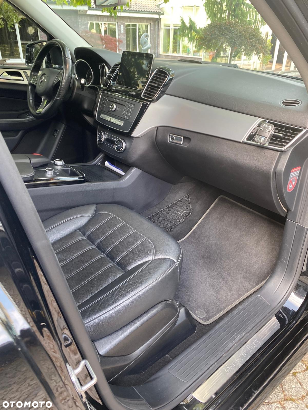 Mercedes-Benz GLE 250 d 4-Matic - 15