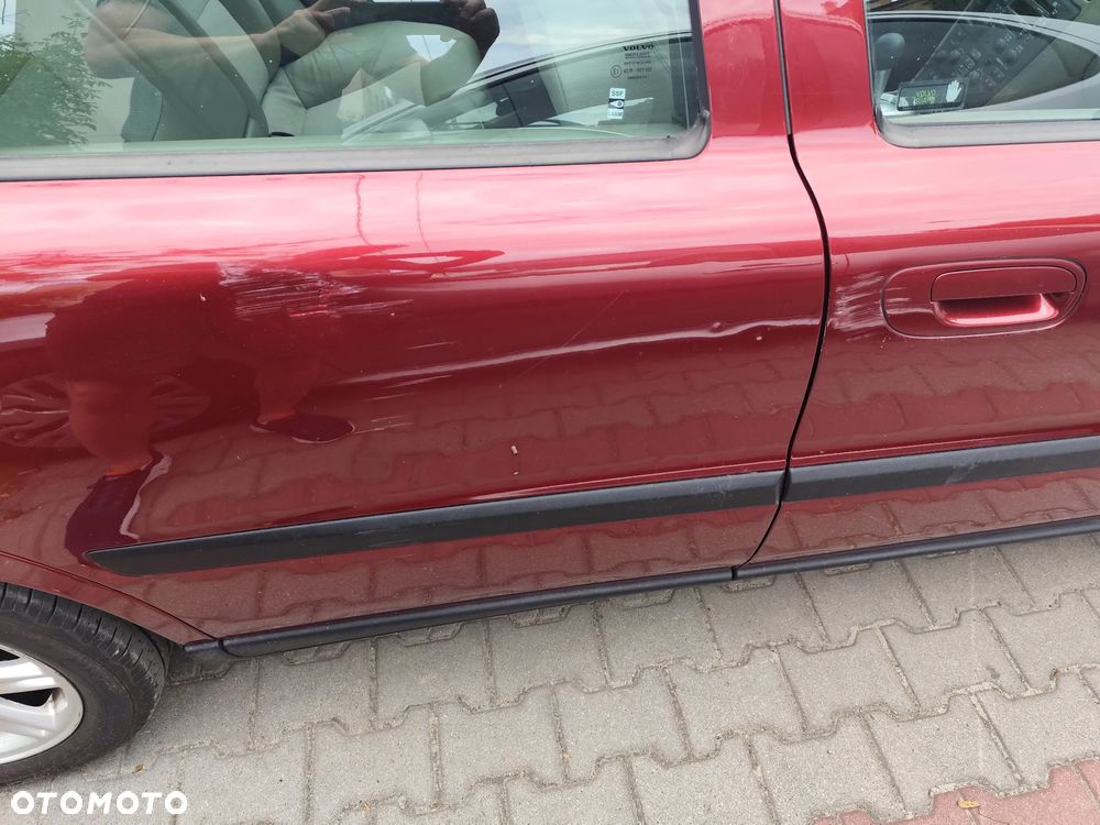 Volvo S60 2.4 T - 12