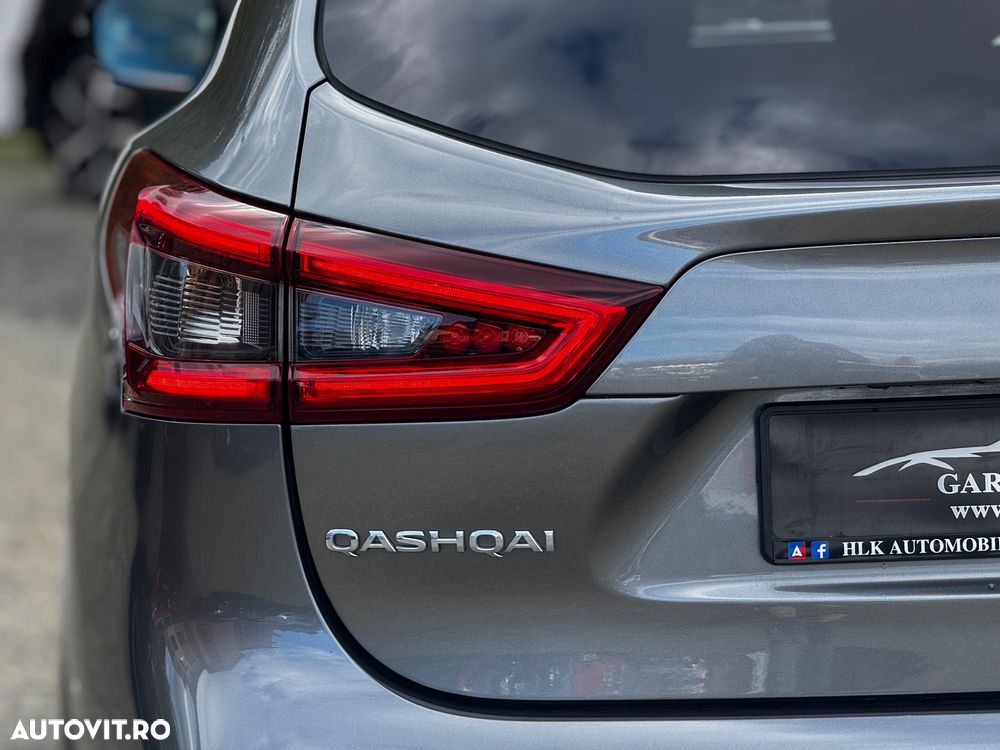 Nissan Qashqai 1.6 DIG-T TEKNA - 34