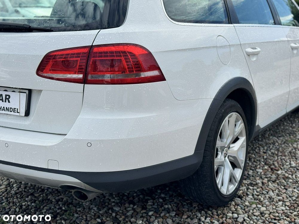 Volkswagen Passat Alltrack - 13