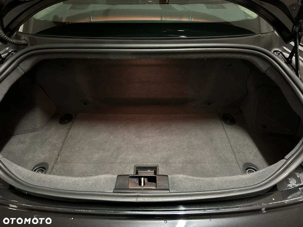 Maserati GranTurismo - 11