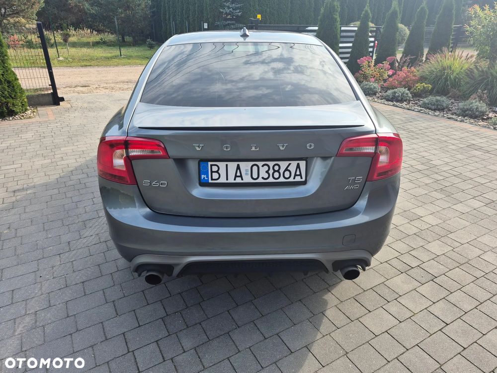 Volvo S60 - 4