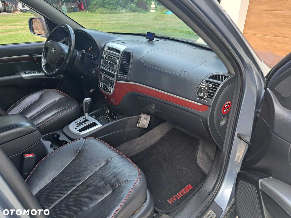Hyundai Santa Fe - 6