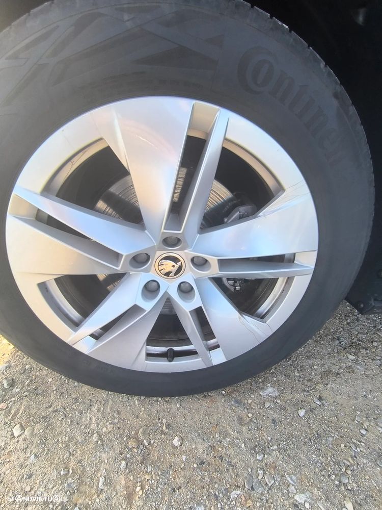 Skoda Enyaq iV 60 - 8