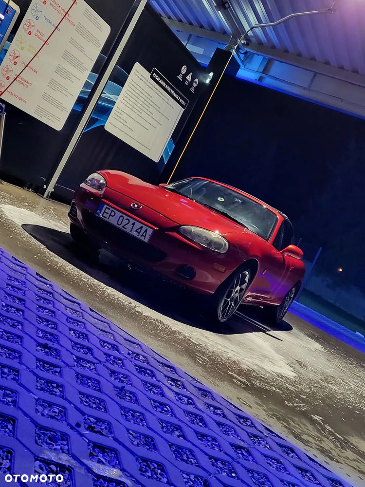 Mazda MX-5 ver-1-6-16v - 2