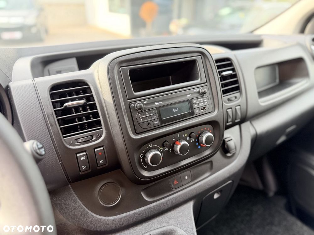 Renault Trafic - 20