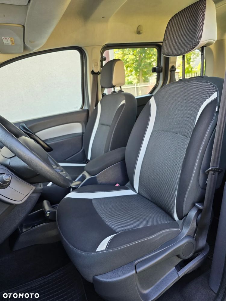 Renault Kangoo - 21