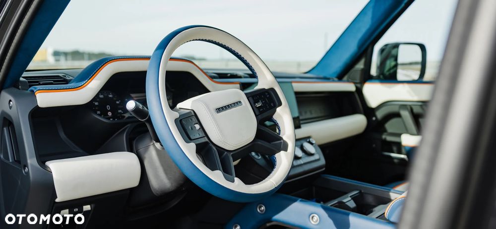 Land Rover Defender 5.0 P425 X-Dynamic HSE - 8